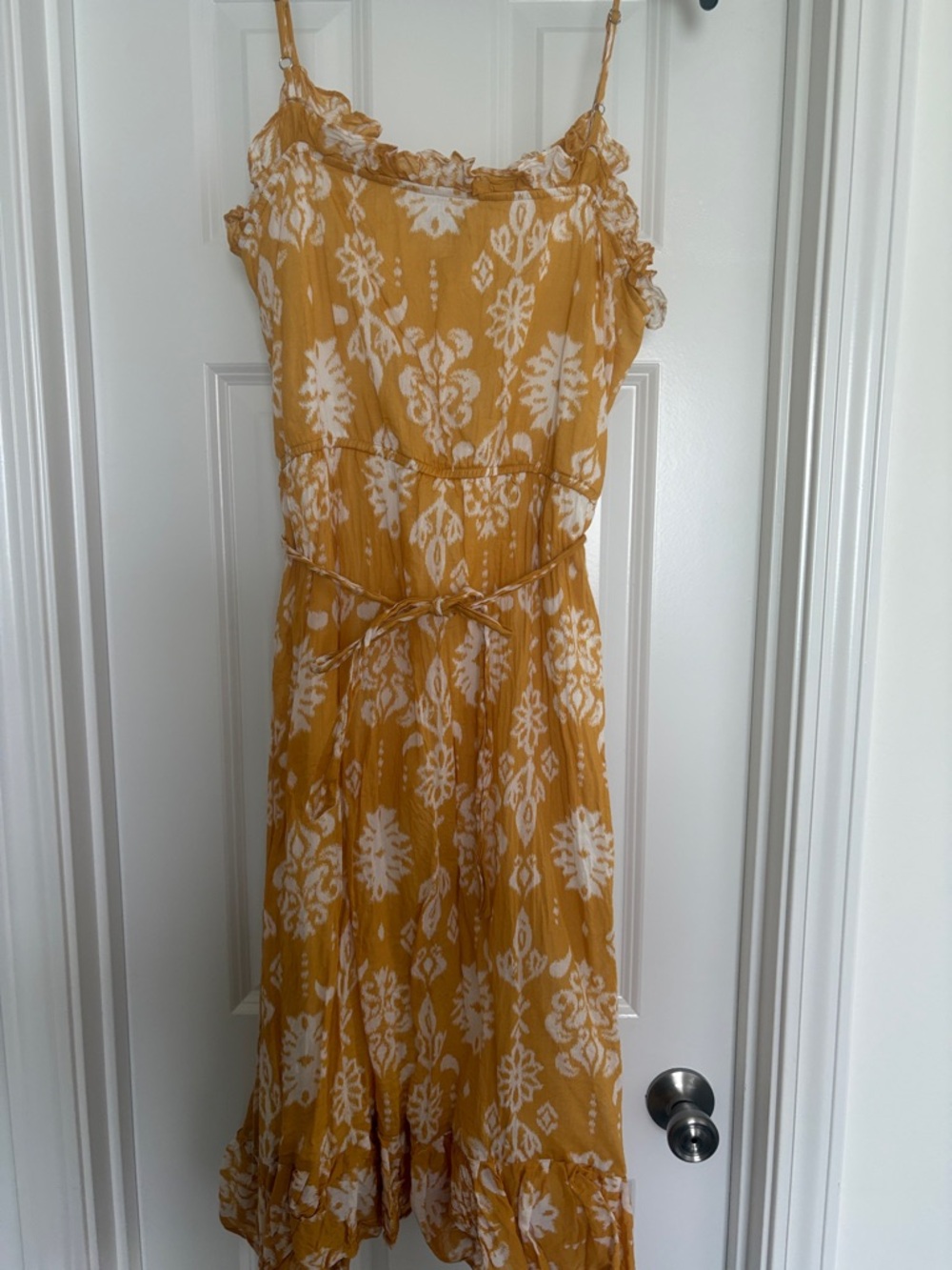 Versona Mustard Yellow and White Floral Midi Dress - Picture 3 of 3